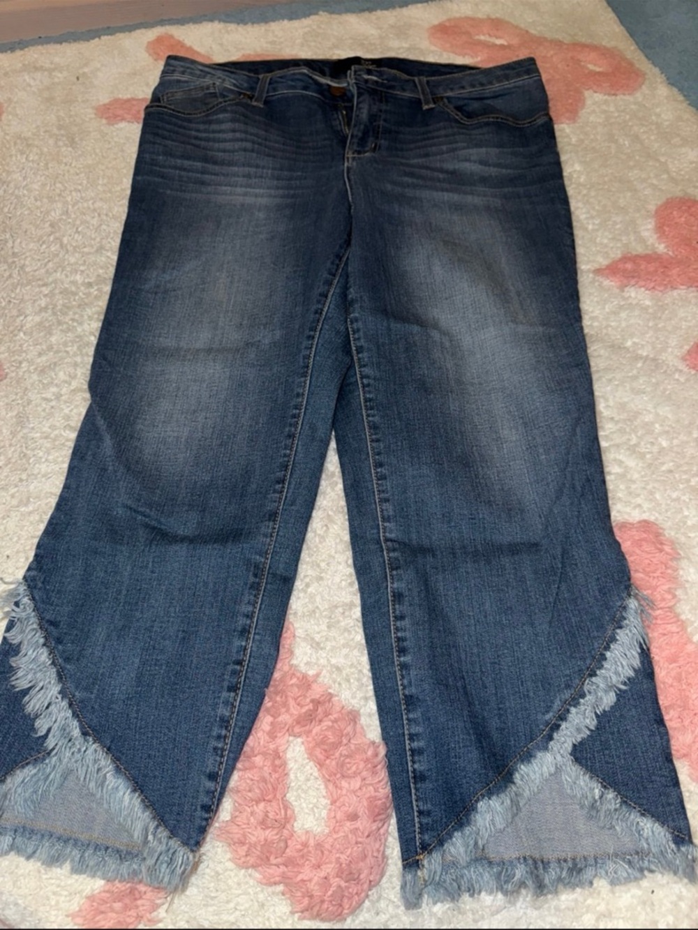 1822 Denim Dark Blue Frayed Wide-Leg capris